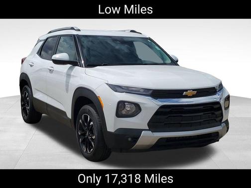 Summit White 2023 Chevrolet Trailblazer LT