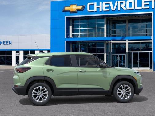 Green 2026 Chevrolet Trailblazer LS