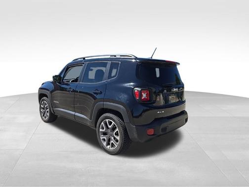 Black 2017 Jeep Renegade Latitude
