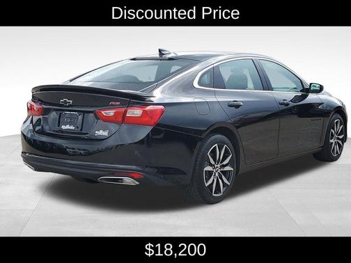 Mosaic Black Metallic 2022 Chevrolet Malibu RS