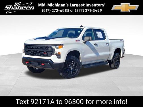 Summit White 2022 Chevrolet Silverado 1500 Custom Trail Boss