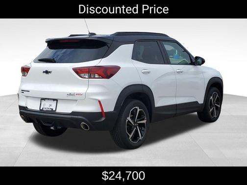 Summit White 2023 Chevrolet Trailblazer RS