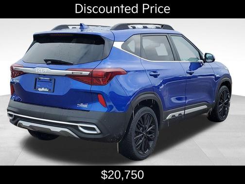 2023 Kia Seltos Nightfall