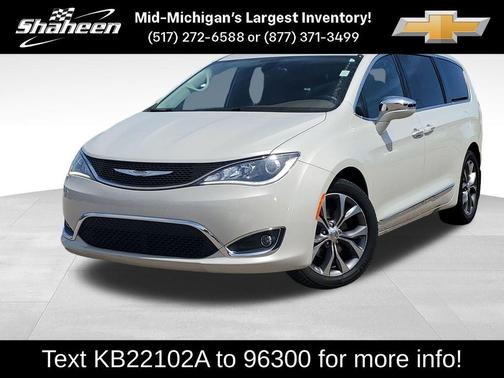 White 2017 Chrysler Pacifica Limited