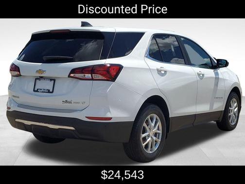 Summit White 2024 Chevrolet Equinox LT