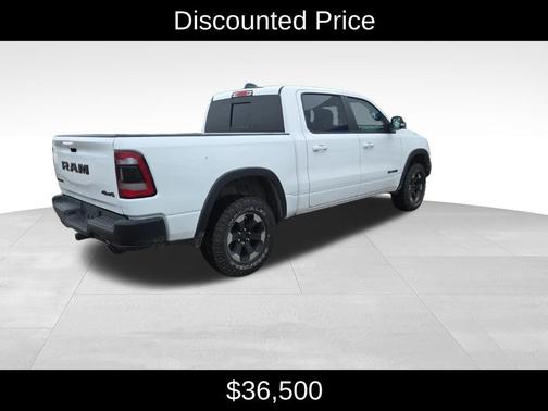 Bright White Clearcoat 2020 RAM 1500 Rebel