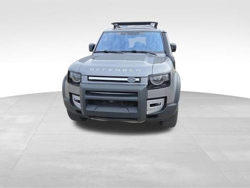 2021 Land Rover Defender 110 SE