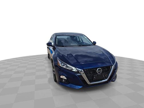 2020 Nissan Altima 2.5 Platinum