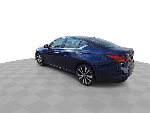 2020 Nissan Altima 2.5 Platinum