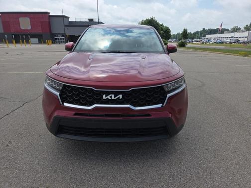 2023 Kia Sorento LX