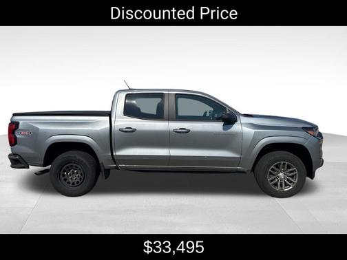 Sterling Gray Metallic 2023 Chevrolet Colorado LT
