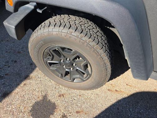 2017 Jeep Wrangler Sport