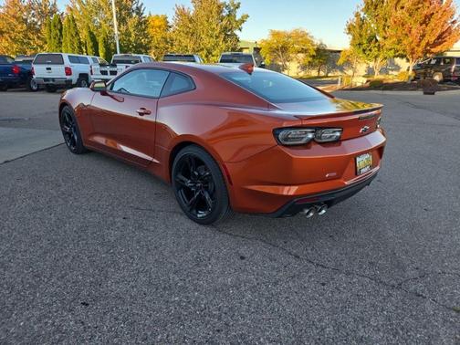 2022 Chevrolet Camaro LT1