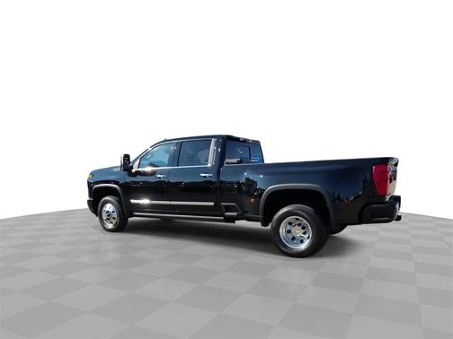 2025 Chevrolet Silverado 3500 High Country