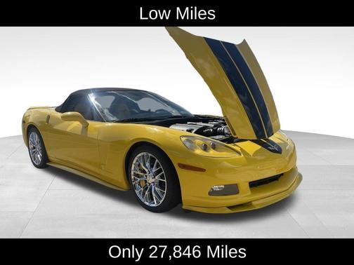 Velocity Yellow 2005 Chevrolet Corvette