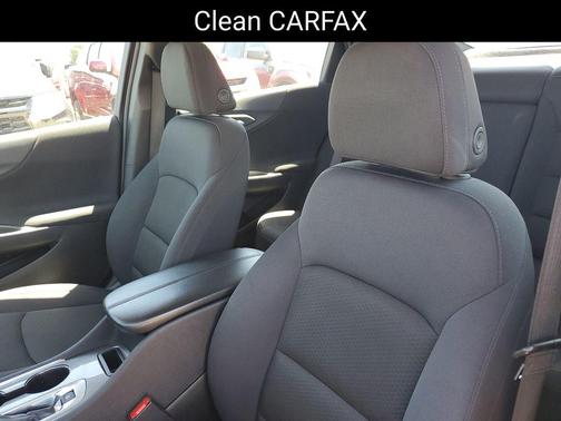 Sterling Gray Metallic 2025 Chevrolet Malibu LT