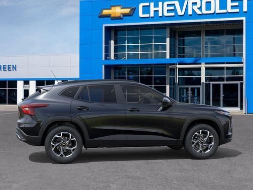Black 2026 Chevrolet Trax LT