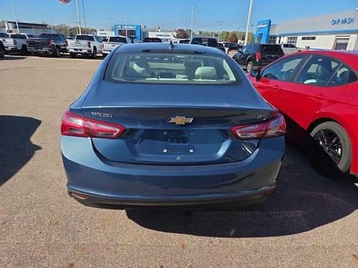 2024 Chevrolet Malibu 2LT