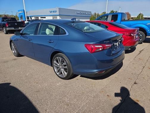 2024 Chevrolet Malibu 2LT