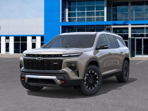 Sandstone Gray 2026 Chevrolet Traverse Z71