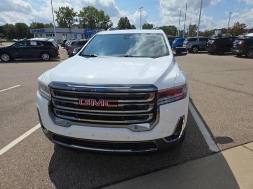 2021 GMC Acadia AT4