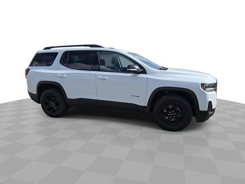 2021 GMC Acadia AT4