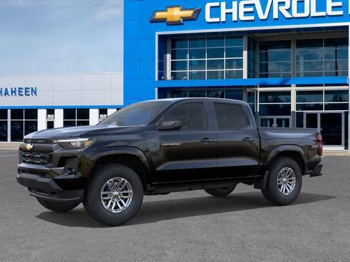 Black 2026 Chevrolet Colorado LT
