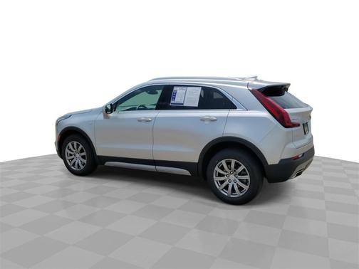 2021 Cadillac XT4 Premium Luxury