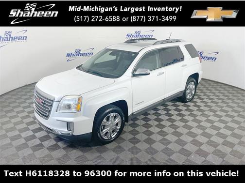Photo 1 of 33 of 2017 GMC Terrain SLT