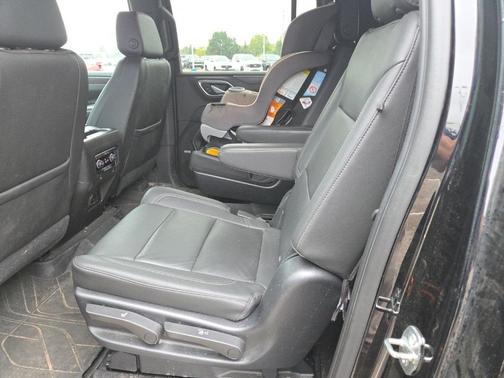 2021 Chevrolet Suburban Z71