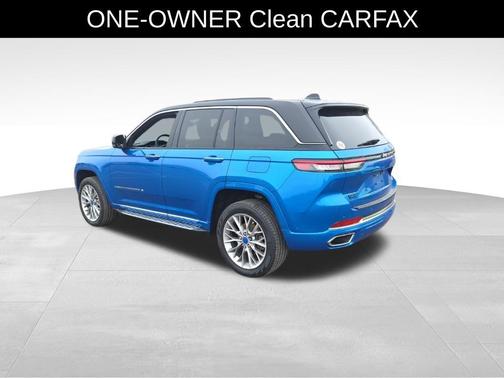 2023 Jeep Grand Cherokee Summit