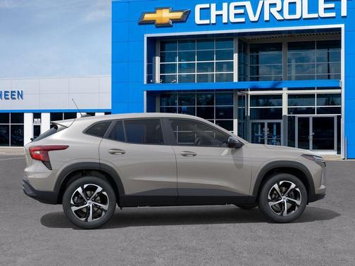 White Sand 2026 Chevrolet Trax 1RS