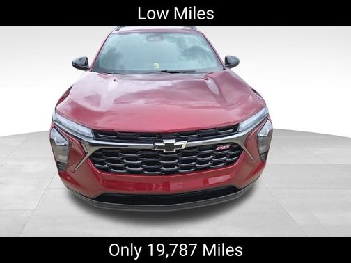 Crimson Metallic 2024 Chevrolet Trax 2RS