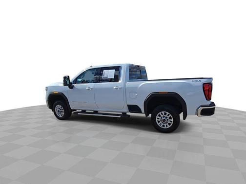 2024 GMC Sierra 2500 SLE