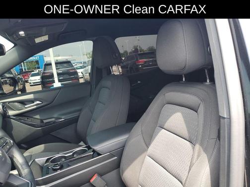 Mosaic Black Metallic 2026 Chevrolet Equinox LT