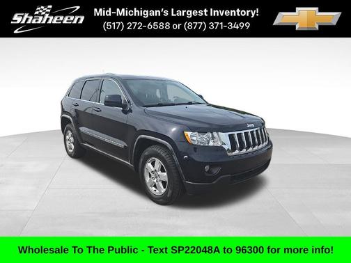 Blackberry Pearlcoat 2011 Jeep Grand Cherokee Laredo