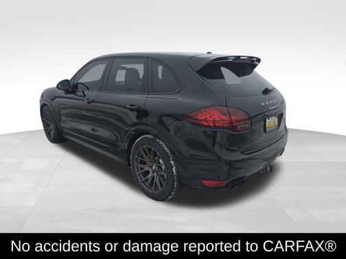 2013 Porsche Cayenne GTS