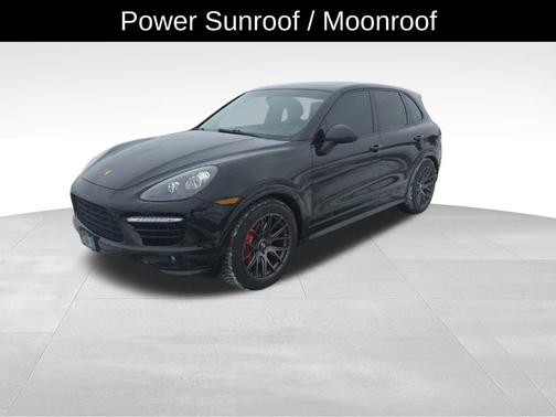 2013 Porsche Cayenne GTS