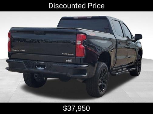 Black 2022 Chevrolet Silverado 1500 Custom Trail Boss