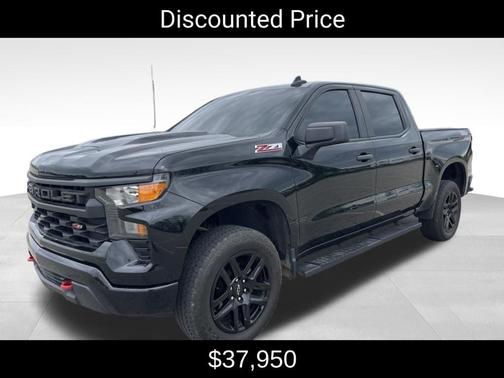 Black 2022 Chevrolet Silverado 1500 Custom Trail Boss