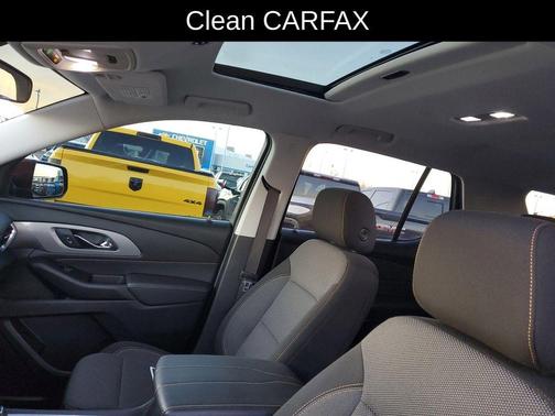 2020 Chevrolet Traverse LT Cloth