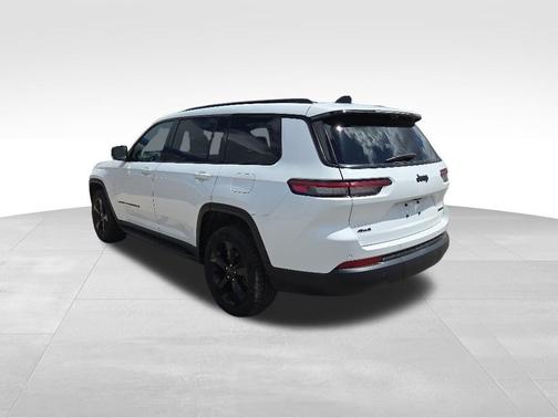 Bright White Clearcoat 2024 Jeep Grand Cherokee L Limited