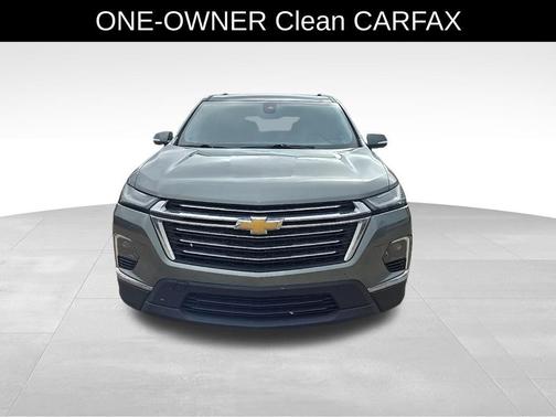 Silver Sage Metallic 2022 Chevrolet Traverse LT Cloth