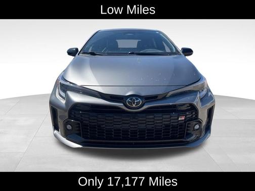 Metal 2024 Toyota GR Corolla