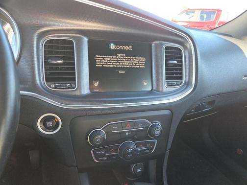 2015 Dodge Charger SXT