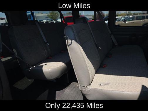 Summit White 2020 GMC Savana 3500 LT