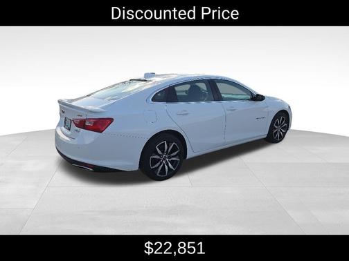 Summit White 2024 Chevrolet Malibu RS