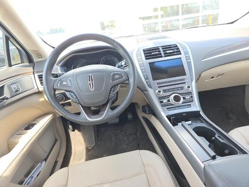 2017 Lincoln MKZ Reserve