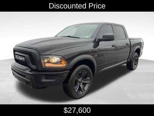 Diamond Black 2021 RAM 1500 Classic SLT