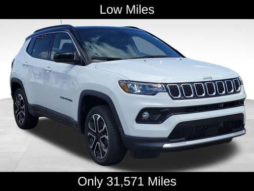Bright White Clearcoat 2023 Jeep Compass Limited